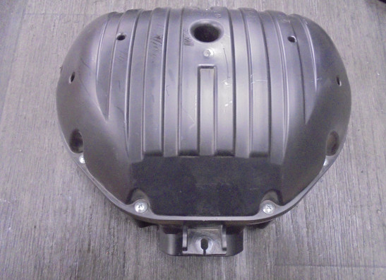 Air cleaner case Suzuki GSX S 750