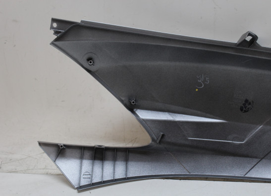 Rechter achterkant Honda SCV Lead 100