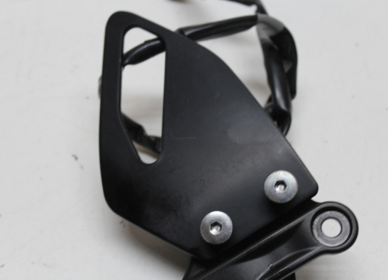 Fussrastetrager vorne rechts Yamaha XSR 900