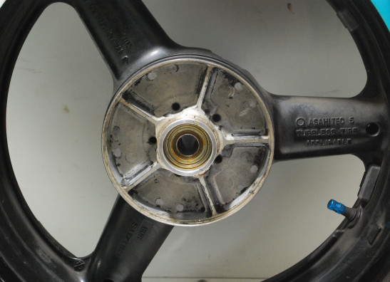 Rear wheel Suzuki GSF 600 650 Bandit 