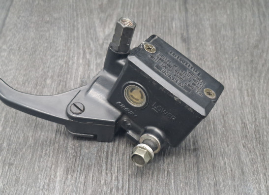 Front brake master cylinder  Triumph Trident 900