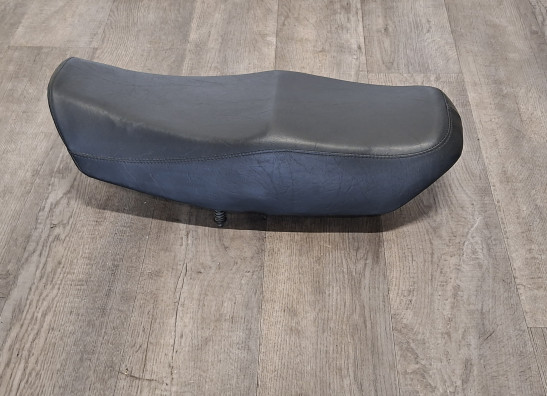 Zadel Honda CBX 750 F