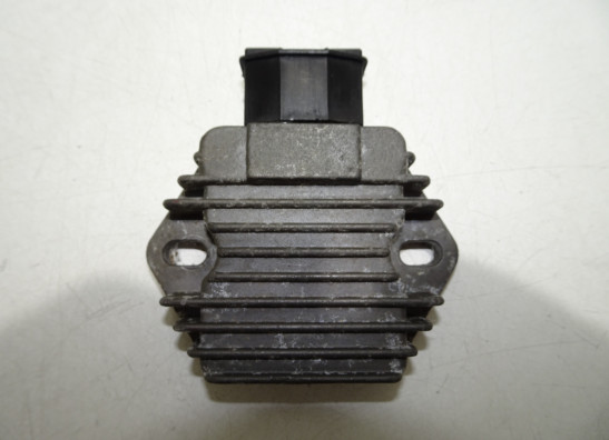 Spanningsregelaar Honda VTR 1000 F