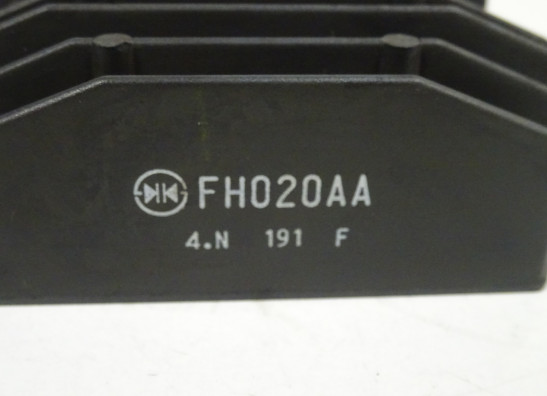 Regler Gleichrichter Yamaha MT 09