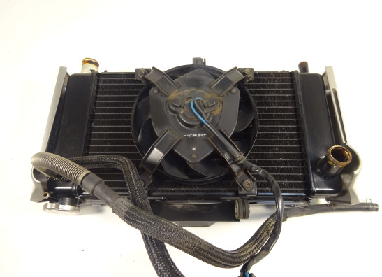 Radiator Yamaha FZ6