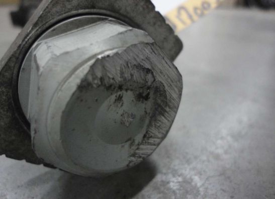 Achteras KTM 690 duke 3