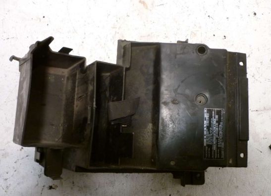 Batterie befestigung Kawasaki ZR 7