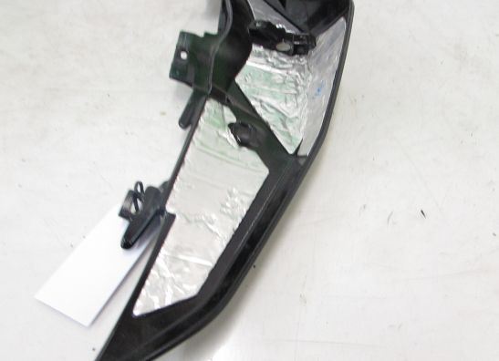 Linker achterkant Aprilia Shiver 750