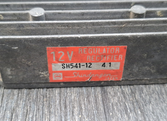 Spanningsregelaar Honda VT 700 750