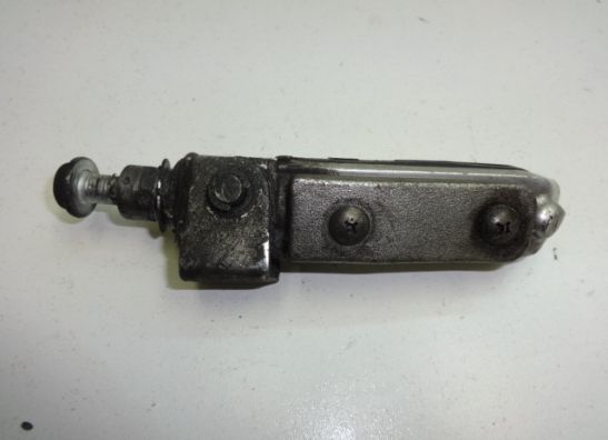 Voetsteun Rechts Suzuki GSF 600 650 Bandit 