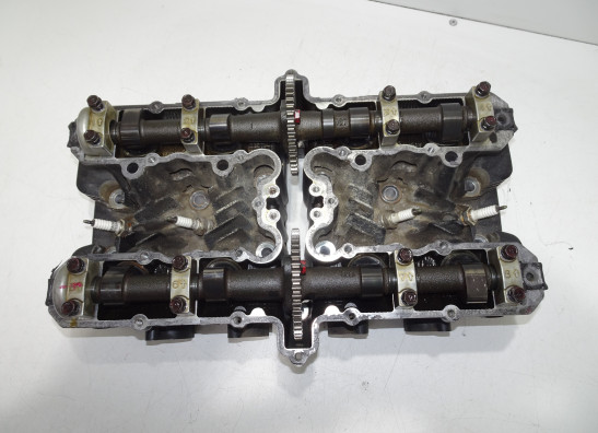 Cylinder head Kawasaki ZR 7
