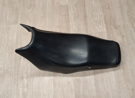 Zadel Yamaha YX 600 Radian