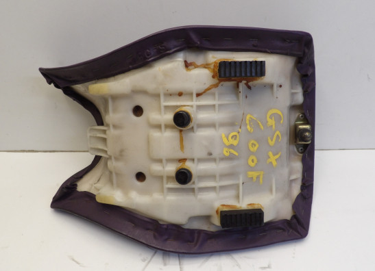 Zadel Suzuki GSX F 600