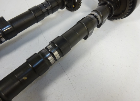 Camshaft Kawasaki GTR 1400