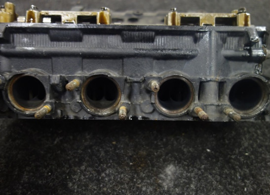 Cylinder head Yamaha YZF R1