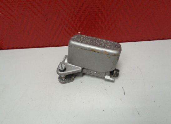 Bremszylinder vorne Honda VFR 750