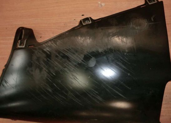 Cowl Left lower Aprilia RSV 1000