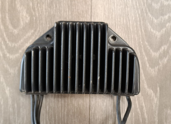 Spanningsregelaar Harley Davidson VROD VRSC