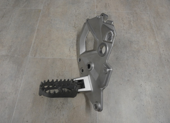 Main step holder left BMW F 850 GS Adventure