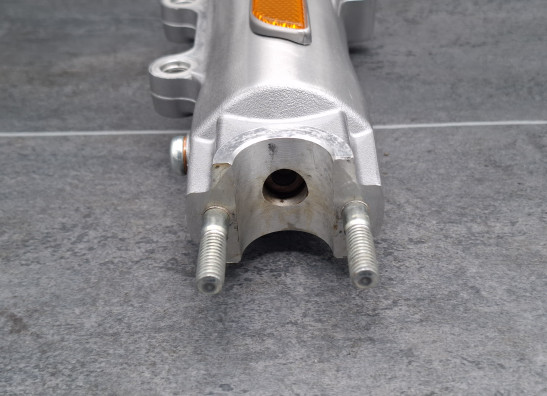 Voorpoot rechts onder Harley Davidson FLTR Road Glide