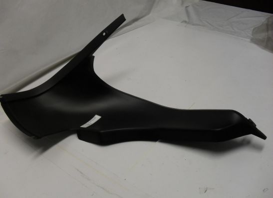 Rechter binnenkuip Kawasaki GPZ 900