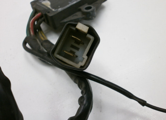 Regler Gleichrichter Honda CBR 1000 F