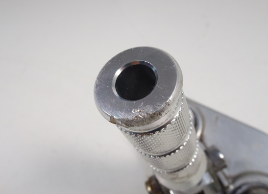 Main step holder right Yamaha TDM