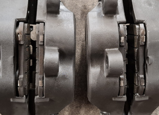 Brake calipers front Kawasaki Z 800