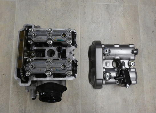 Cilinderkop Suzuki DL 650 V Strom XTA