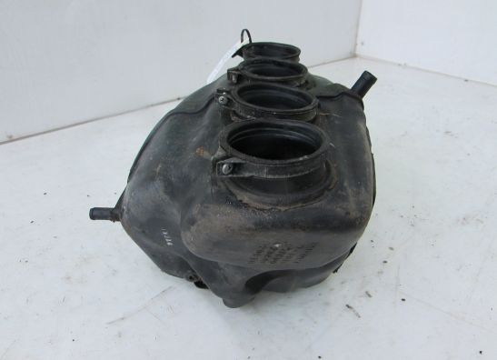 Air cleaner case Suzuki GSX F 600