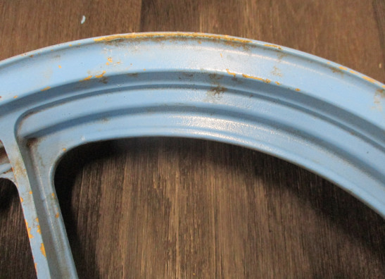 Front Wheel Suzuki GS 550 ES