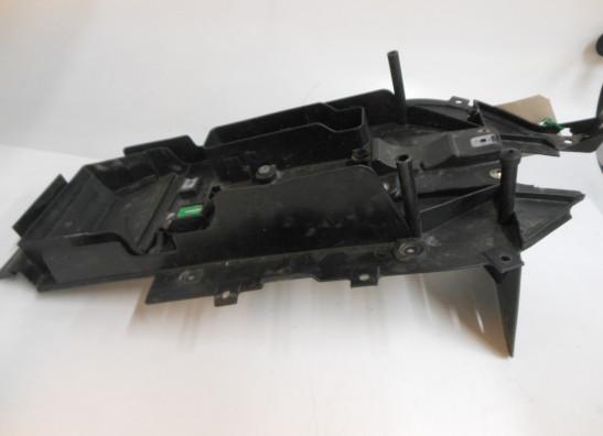 Achterspatbord Aprilia Tuono 1000