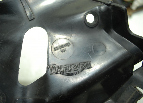 Rechter binnenkuip Triumph 900 Daytona