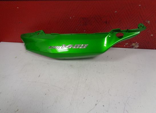 Rechter achterkant Kawasaki ZZR 1400