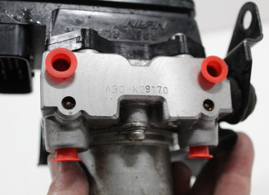 ABS pomp Triumph Sprint ST 1050