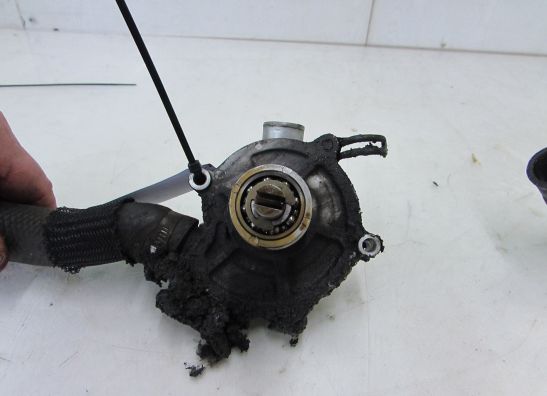 Engine parts Suzuki GSX R 1000