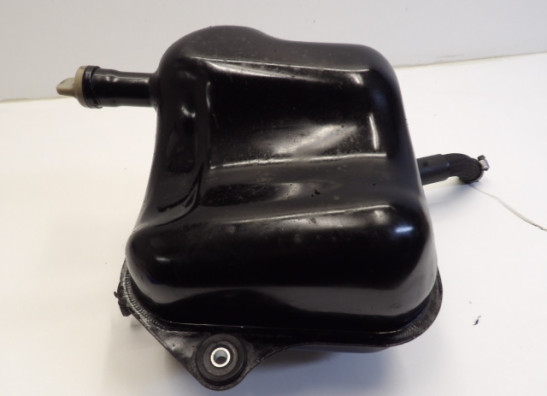 Oil reservoir Yamaha TDM