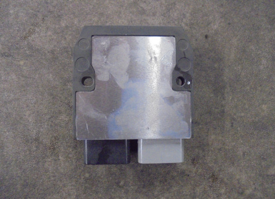 Regulator rectifier  Suzuki GSX 8R