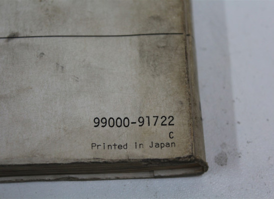 Parts book Suzuki GT 250