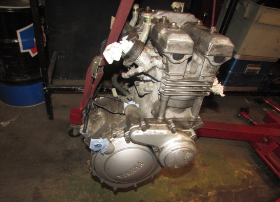 Motorblok Yamaha FZR 400