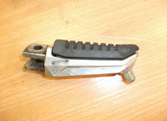 Footrest left Suzuki GSF 600 650 Bandit 