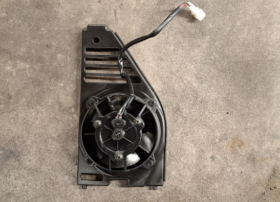 Ventilator Husqvarna Vitpilen 701 