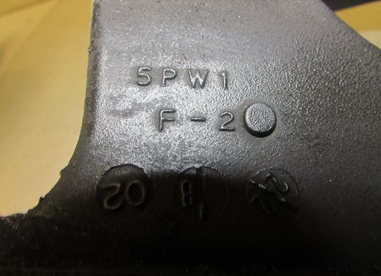 Swingarm Yamaha YZF R1