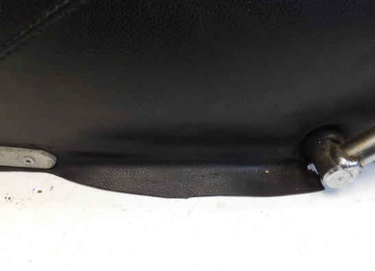 Zadel Suzuki GSX 750