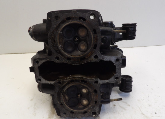 Cylinder head Honda VF 700  750 C Magna