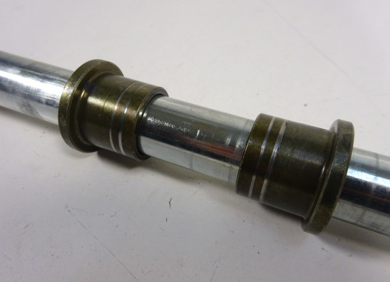 Axle front Kawasaki Z 750