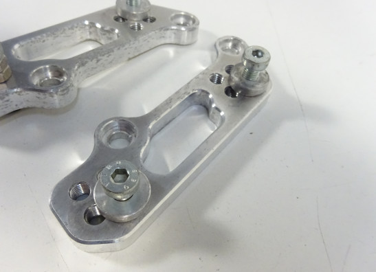 Fussrastentrager Kawasaki Z 1000