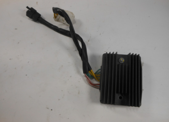 Spanningsregelaar Aprilia Dorsoduro 1200