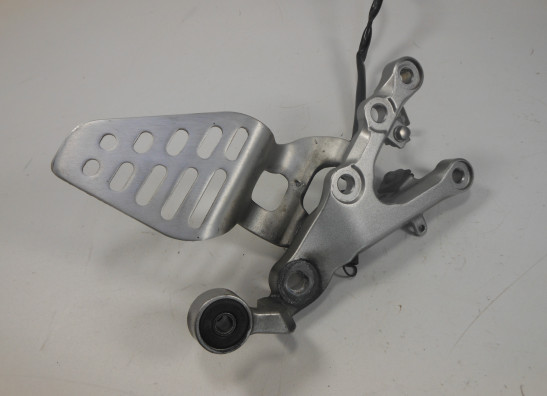 Main step holder right Yamaha YZF R6