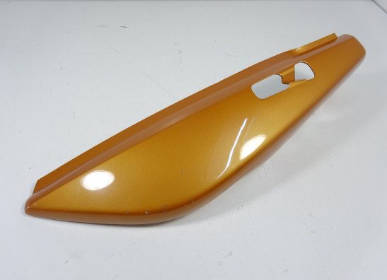 Linker achterkant BMW F 650 CS Scarver